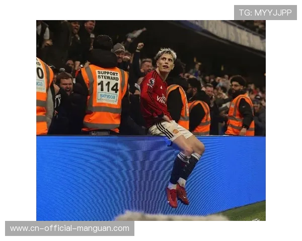 古斯托助攻德拉普头球中梁,库库雷利亚冲顶补射扳平比分 古斯托助攻德拉普头球中梁,库库雷利亚冲顶补射扳平比分